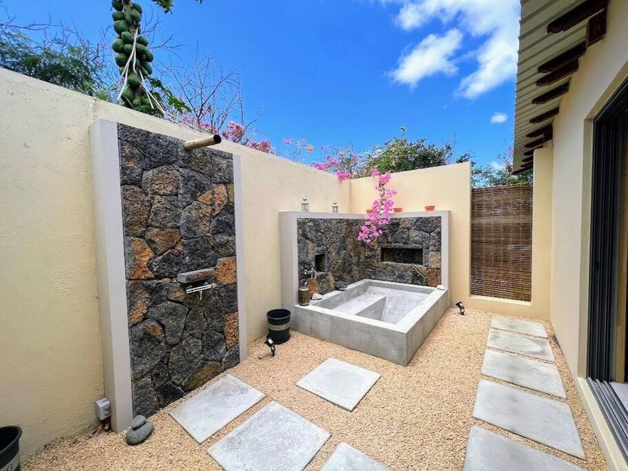 Lakaz Kannell - Vanilla Lodge, Secluded Outside Bath & Shower Infinity Pool Cap Malheureux Esterno foto