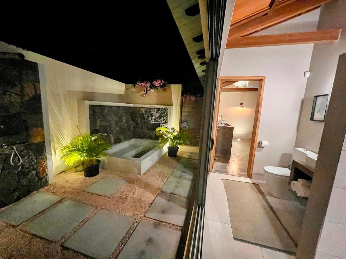 Lakaz Kannell - Vanilla Lodge, Secluded Outside Bath & Shower Infinity Pool Cap Malheureux Esterno foto