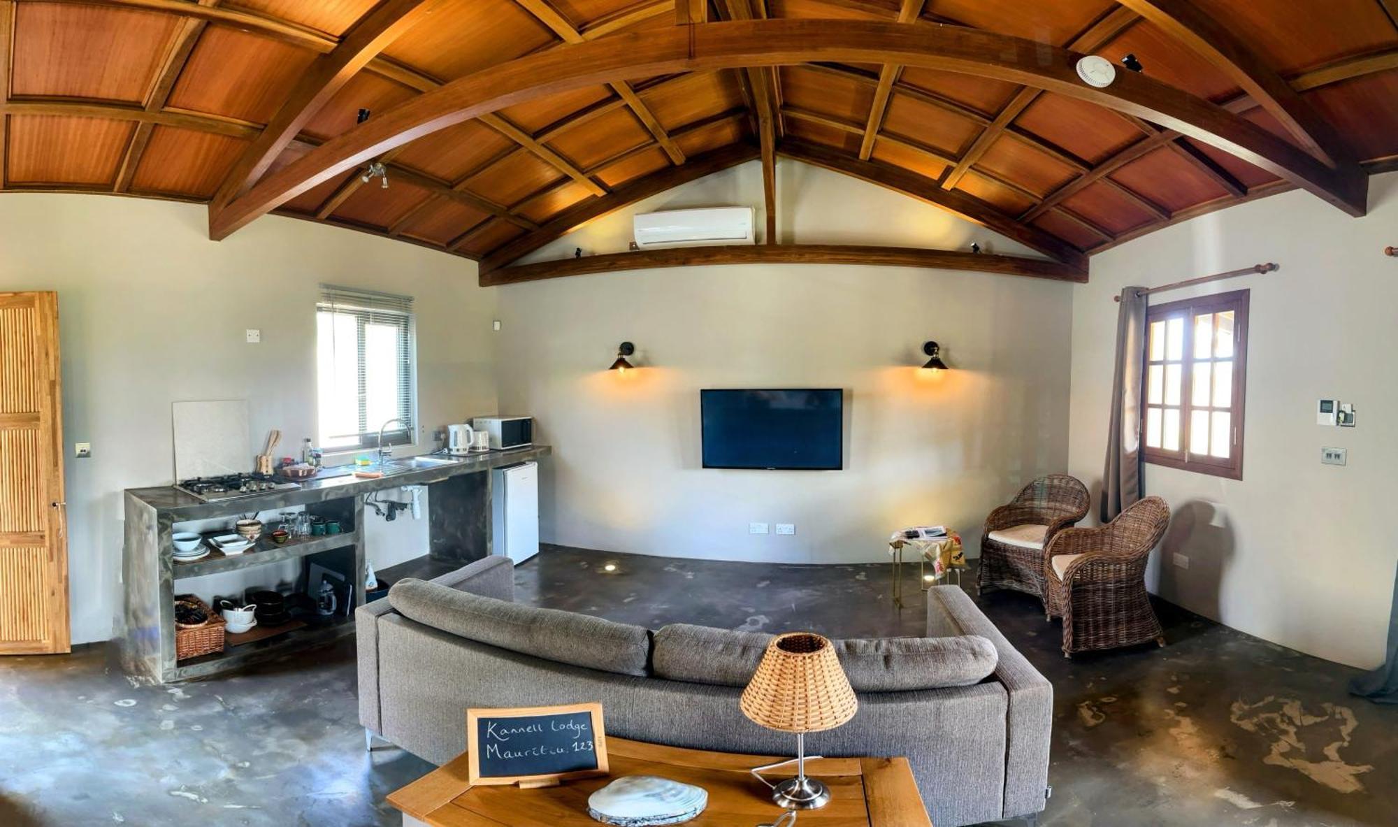 Lakaz Kannell - Vanilla Lodge, Secluded Outside Bath & Shower Infinity Pool Cap Malheureux Esterno foto